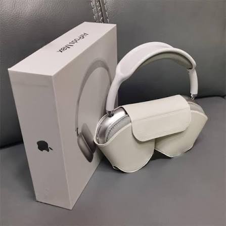 Premium Over-Ear Wireless Headphones with Magnetic Cushions, Box & Case
